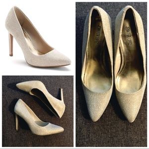 Jennifer Lopez Elsa Metallic Champaign Gold Pumps